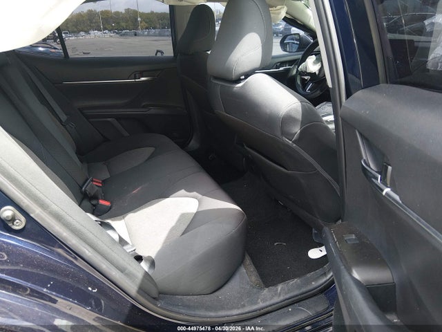 44975478 :رقم المزاد ، 4T1R11AK9MU454042 vin ، 2021 Toyota Camry Le مزاد بيع