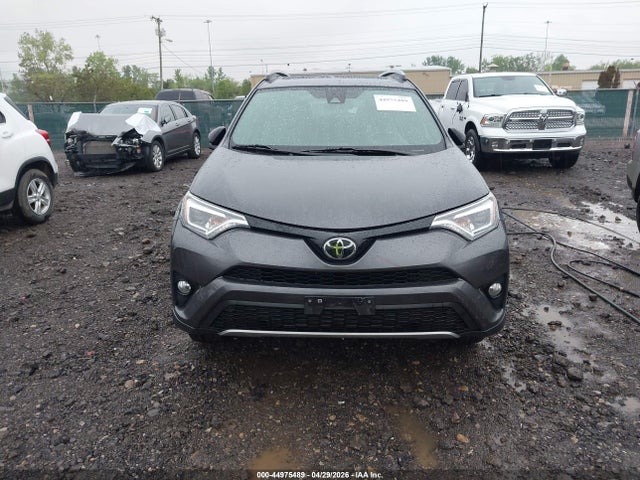 Продажа на аукционе авто 2017 Toyota Rav4 Se, vin: 2T3JFREV0HW586251, номер лота: 44975489