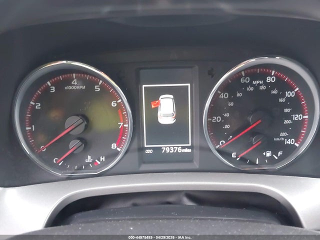 Продажа на аукционе авто 2017 Toyota Rav4 Se, vin: 2T3JFREV0HW586251, номер лота: 44975489