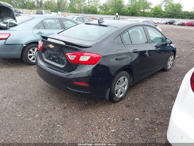 Продажа на аукционе авто 2017 Chevrolet Cruze Ls Auto, vin: 1G1BC5SM2H7242345, номер лота: 44975494