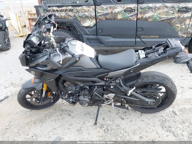 JYARN37Y3FA000384 Yamaha Fj09 C