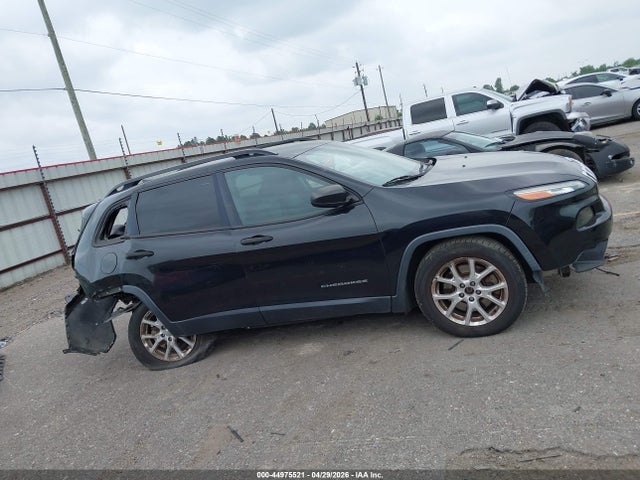 Продажа на аукционе авто 2016 Jeep Cherokee Sport, vin: 1C4PJLAB9GW346679, номер лота: 44975521