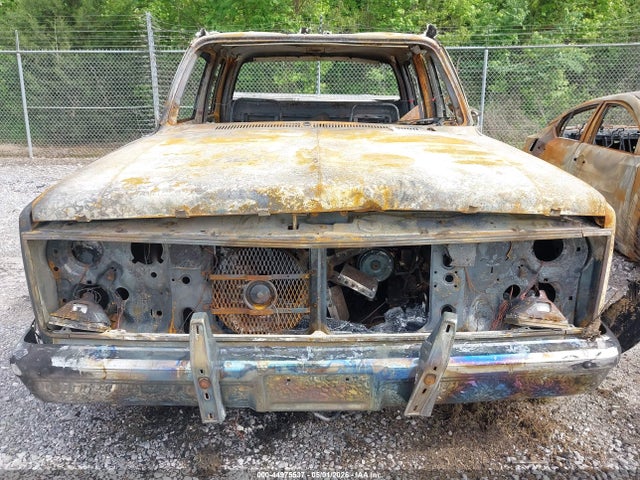 44975537 :رقم المزاد ، 1GCHR33N7JJ142228 vin ، 1988 Chevrolet R30 مزاد بيع