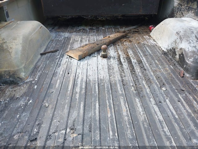 44975537 :رقم المزاد ، 1GCHR33N7JJ142228 vin ، 1988 Chevrolet R30 مزاد بيع