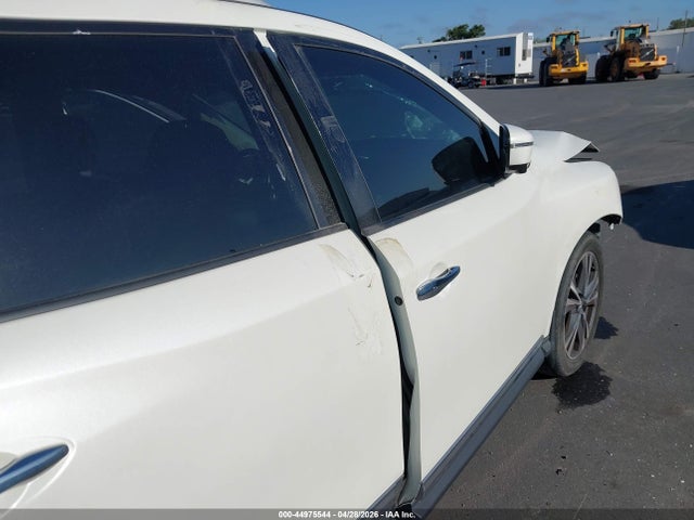 44975544 :رقم المزاد ، 5N1DR2MN2HC682345 vin ، 2017 Nissan Pathfinder Platinum مزاد بيع