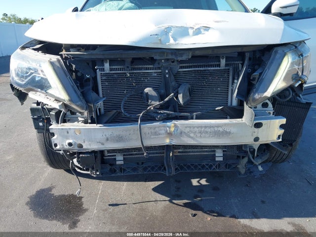 44975544 :رقم المزاد ، 5N1DR2MN2HC682345 vin ، 2017 Nissan Pathfinder Platinum مزاد بيع