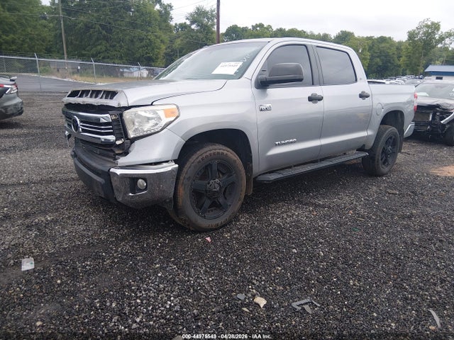 44975549 :رقم المزاد ، 5TFEW5F19HX228101 vin ، 2017 Toyota Tundra Sr5 5.7l V8 مزاد بيع