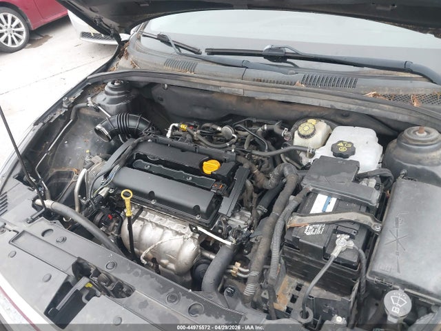 1G1PA5SH4E7425840 Chevrolet Cruze Ls Auto