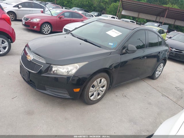 1G1PA5SH4E7425840 Chevrolet Cruze Ls Auto