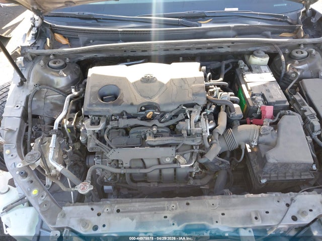 4T1B61HK8JU057426 Toyota CAMRY XSE