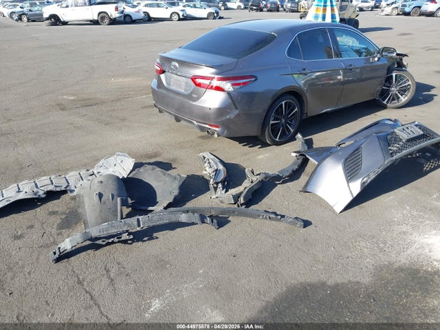 4T1B61HK8JU057426 Toyota CAMRY XSE