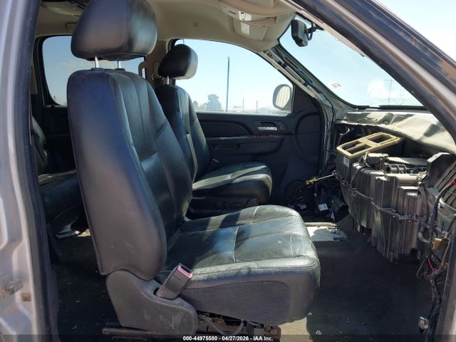 44975580 :رقم المزاد ، 1GKS2KE30BR115962 vin ، 2011 Gmc Yukon Xl 1500 Slt مزاد بيع