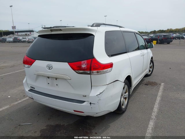 Aukcja sprzedaży 2011 Toyota Sienna Le V6, vin: 5TDKK3DC6BS145973, numer aukcji: 44975594