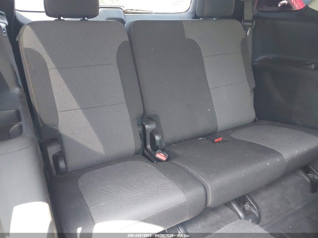 Chevrolet Traverse 1lt 2018 1GNERGKW7JJ257486 Image 18