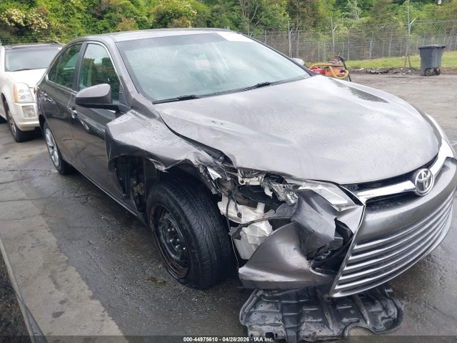Продаж на аукціоні авто 2017 Toyota Camry Le, vin: 4T1BF1FK8HU355052, номер лоту: 44975610
