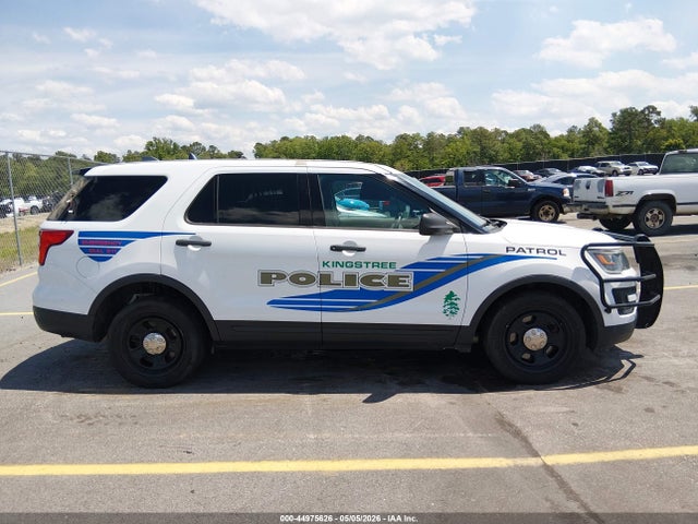 44975626 :رقم المزاد ، 1FM5K8AR0JGC18472 vin ، 2018 Ford Police Interceptor Utility مزاد بيع