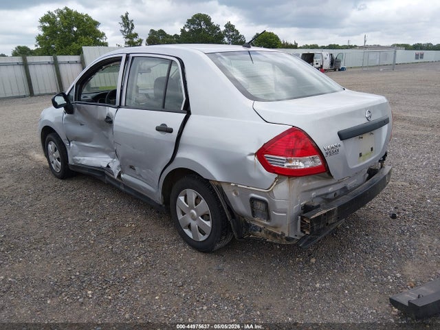 2010 Nissan Versa 1.6 მანქანა იყიდება აუქციონზე, vin: 3N1CC1AP0AL414635, აუქციონის ნომერი: 44975637