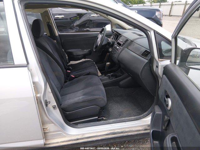 2010 Nissan Versa 1.6 მანქანა იყიდება აუქციონზე, vin: 3N1CC1AP0AL414635, აუქციონის ნომერი: 44975637