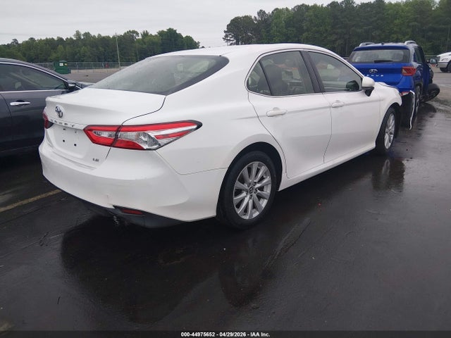 2018 Toyota Camry Le მანქანა იყიდება აუქციონზე, vin: JTNB11HK0J3010055, აუქციონის ნომერი: 44975652