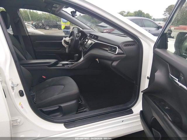 2018 Toyota Camry Le მანქანა იყიდება აუქციონზე, vin: JTNB11HK0J3010055, აუქციონის ნომერი: 44975652