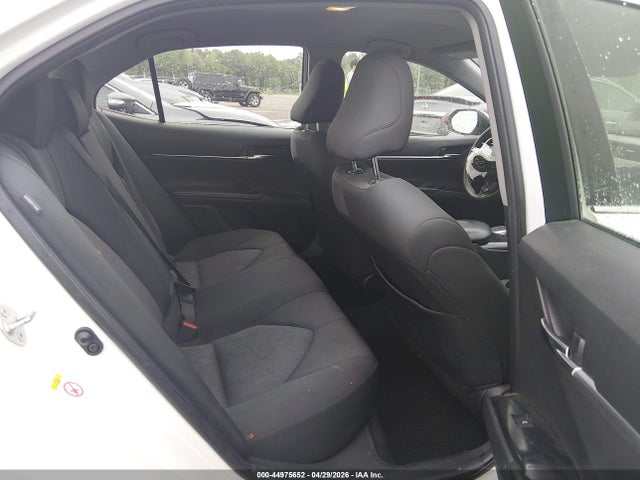 2018 Toyota Camry Le მანქანა იყიდება აუქციონზე, vin: JTNB11HK0J3010055, აუქციონის ნომერი: 44975652