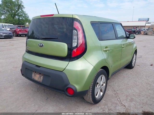 44975654 :رقم المزاد ، KNDJN2A20F7758552 vin ، 2015 Kia Soul مزاد بيع