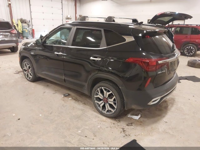 Auction sale of the 2021 Kia Seltos Sx Turbo, vin: KNDETCA21M7116397, lot number: 44975685