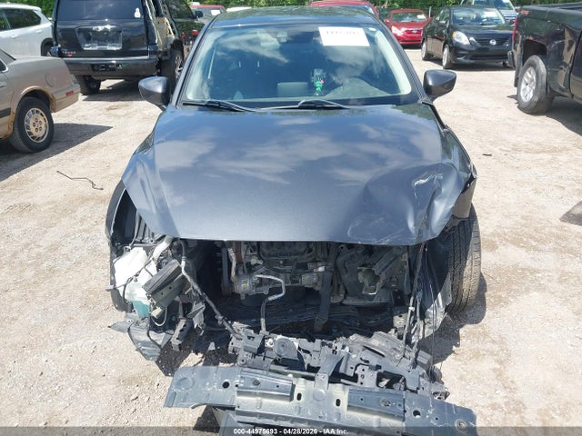2017 Toyota Yaris Ia მანქანა იყიდება აუქციონზე, vin: 3MYDLBYV2HY181450, აუქციონის ნომერი: 44975693