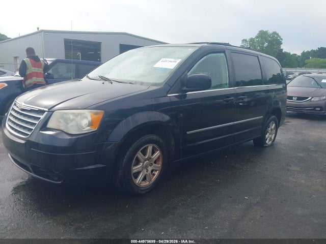Продажа на аукционе авто 2010 Chrysler Town & Country Touring, vin: 2A4RR5D13AR153017, номер лота: 44975699