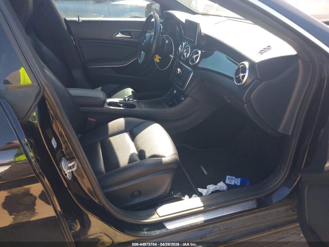 44975704 :رقم المزاد ، WDDSJ4GB2EN079398 vin ، 2014 Mercedes-benz Cla 250 4matic مزاد بيع