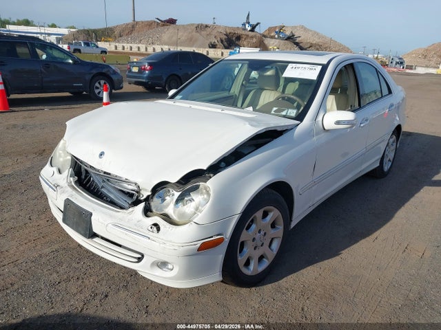 2006 Mercedes-benz C 350 Luxury 4matic მანქანა იყიდება აუქციონზე, vin: WDBRF87H26F764582, აუქციონის ნომერი: 44975705