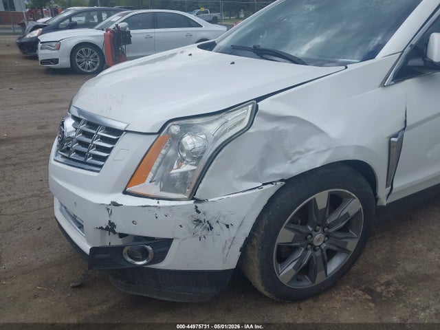 Продаж на аукціоні авто 2014 Cadillac Srx Performance Collection, vin: 3GYFNFE33ES586401, номер лоту: 44975731