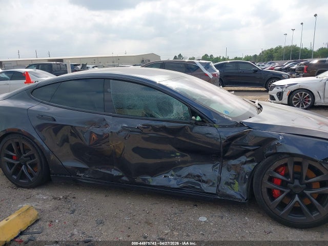 Продажа на аукционе авто 2024 Tesla Model S Plaid Tri Motor All-wheel Drive, vin: 5YJSA1E64RF538689, номер лота: 44975743