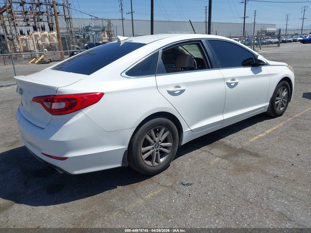 2015 Hyundai Sonata Se მანქანა იყიდება აუქციონზე, vin: 5NPE24AF5FH169338, აუქციონის ნომერი: 44975745