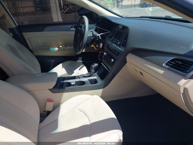 2015 Hyundai Sonata Se მანქანა იყიდება აუქციონზე, vin: 5NPE24AF5FH169338, აუქციონის ნომერი: 44975745
