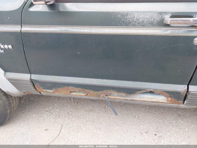 1992 Jeep Cherokee Laredo მანქანა იყიდება აუქციონზე, vin: 1J4FJ58SXNL208672, აუქციონის ნომერი: 44975793