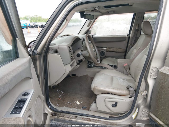 2006 Jeep Commander მანქანა იყიდება აუქციონზე, vin: 1J8HG48K16C193903, აუქციონის ნომერი: 44975801