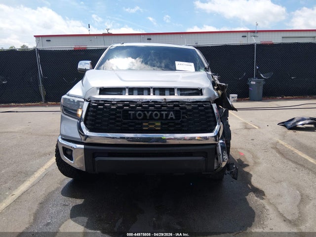 Продажа на аукционе авто 2014 Toyota Tundra Limited 5.7l V8, vin: 5TFFY5F10EX155565, номер лота: 44975808