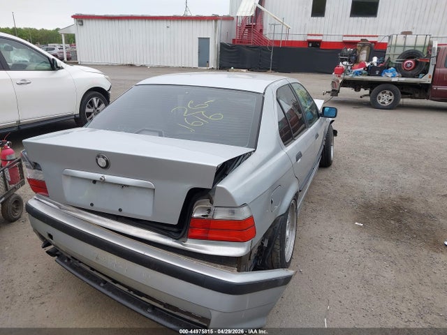 1998 Bmw 328i მანქანა იყიდება აუქციონზე, vin: WBACD4321WAV60213, აუქციონის ნომერი: 44975815