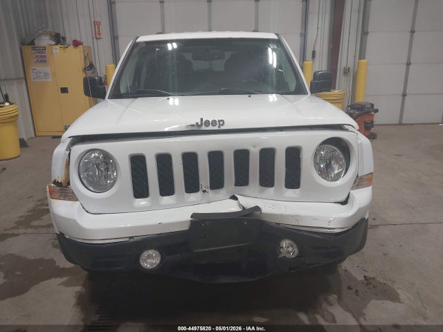 Продаж на аукціоні авто 2016 Jeep Patriot Latitude, vin: 1C4NJRFB5GD712541, номер лоту: 44975820