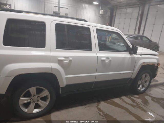 Продаж на аукціоні авто 2016 Jeep Patriot Latitude, vin: 1C4NJRFB5GD712541, номер лоту: 44975820