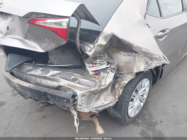 2015 Toyota Corolla Le მანქანა იყიდება აუქციონზე, vin: 5YFBURHE8FP308243, აუქციონის ნომერი: 44975823