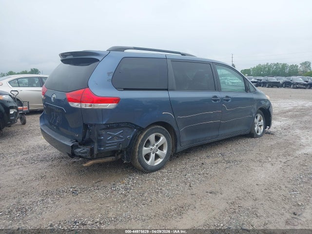 Aukcja sprzedaży 2014 Toyota Sienna Le V6 8 Passenger, vin: 5TDKK3DCXES449991, numer aukcji: 44975829