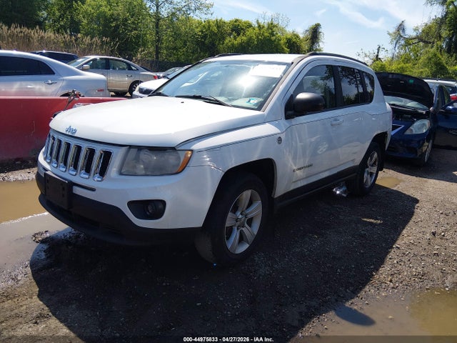 44975833 :رقم المزاد ، 1C4NJDEB1CD621877 vin ، 2012 Jeep Compass Latitude مزاد بيع