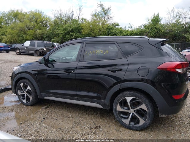 Aukcja sprzedaży 2017 Hyundai Tucson Value, vin: KM8J3CA20HU566107, numer aukcji: 44975838