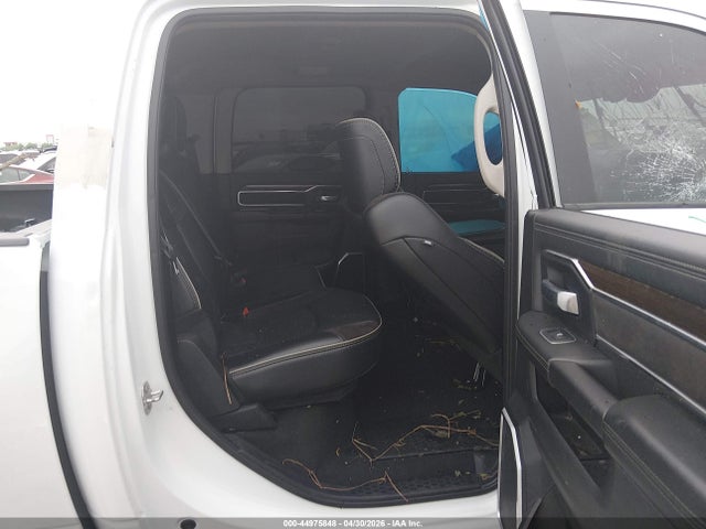 Продажа на аукционе авто 2023 Ram 2500 Laramie  4x4 6'4 Box, vin: 3C6UR5FL9PG598270, номер лота: 44975848