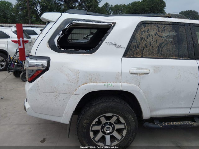 Aukcja sprzedaży 2023 Toyota 4runner Trd Off Road Premium, vin: JTERU5JR1P6205383, numer aukcji: 44975856