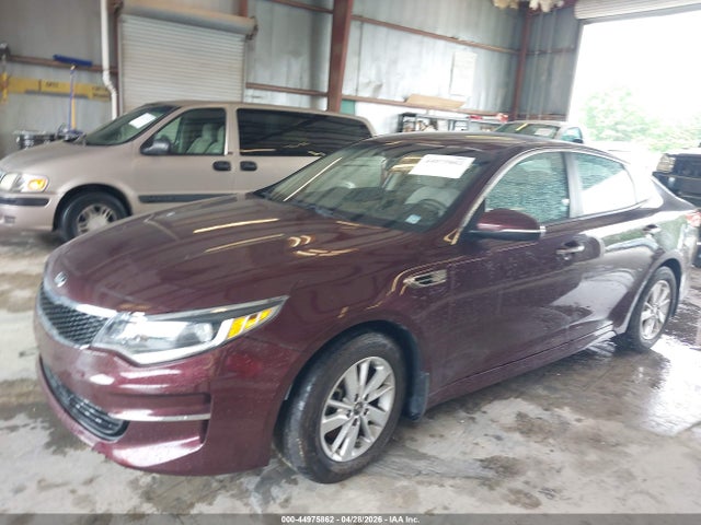 Auction sale of the 2017 Kia Optima Lx, vin: 5XXGT4L34HG166583, lot number: 44975862