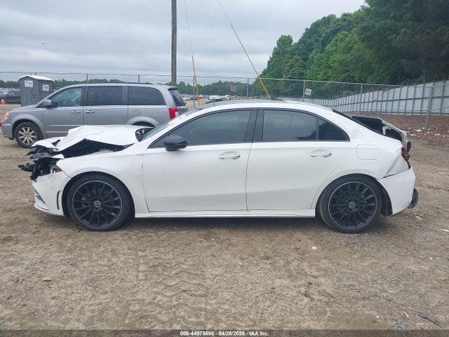 44975895 :رقم المزاد ، W1K3G4EBXMJ255139 vin ، 2021 Mercedes-benz A 220 مزاد بيع