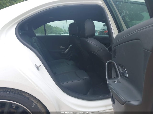 44975895 :رقم المزاد ، W1K3G4EBXMJ255139 vin ، 2021 Mercedes-benz A 220 مزاد بيع